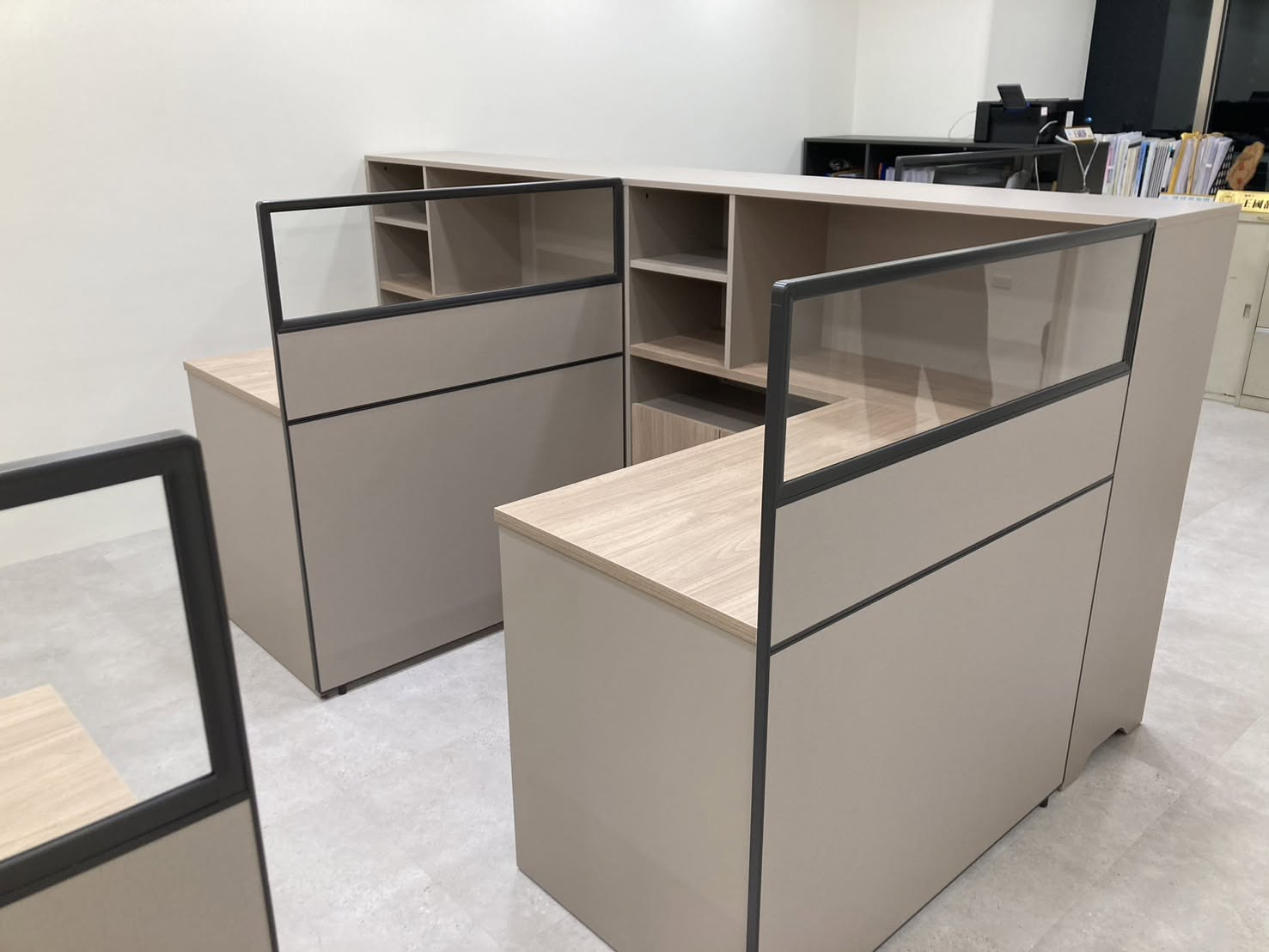Neueste Unternehmensblogs über Von kleinen Teamstudios bis hin zu unternehmensweiten Einführungen sind unsere Büromöbellösungen vollständig skalierbar und je größer der Auftrag, desto besser der Wert.