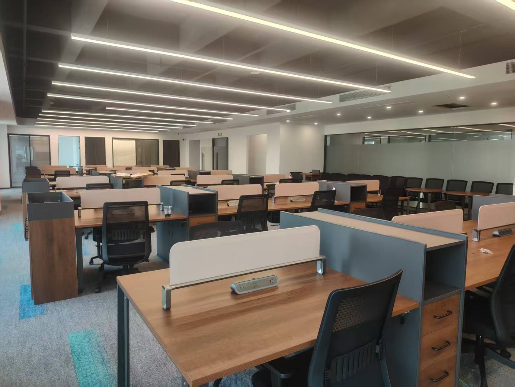 Neueste Unternehmensblogs über Foshan Furniture Source Factory ♪ Zuverlässige Projektlieferung