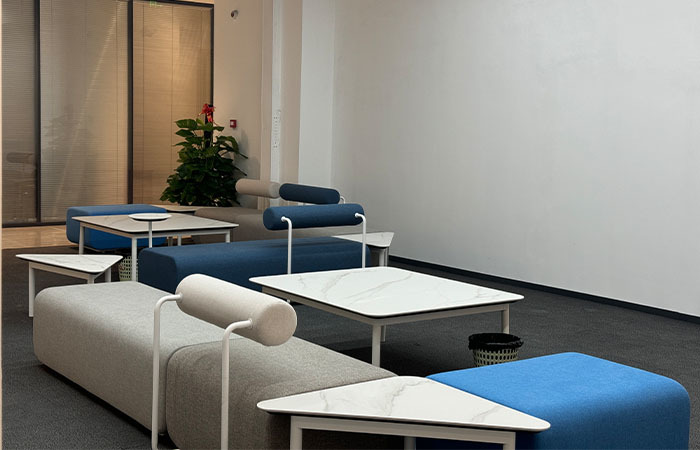 Neueste Unternehmensblogs über Büro-Trennwände, Arbeitsplätze für Mitarbeiter, Schreibtische für Chefs, alles aus einer Hand, keine Kommunikation mit mehreren Lieferanten nötig.