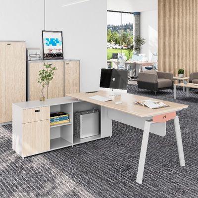 kaufen Unterstützung der Anpassung Foshan Fabrik Myidea Modern 4 Personen Büromöbel Arbeitsplatz Tisch Mit Metallbein, Personal Executive Modern Office Arbeitsplatz Schreibtisch online manufacture
